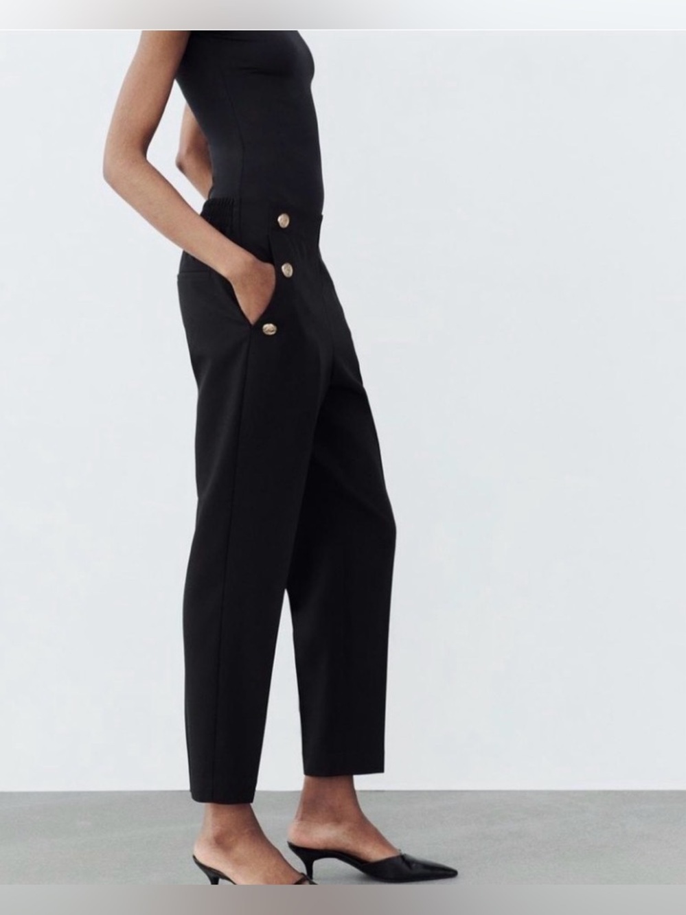 Zara Black Gold Button Cigarette Pants Tapered Trousers NWT Small - Picture 4 of 10